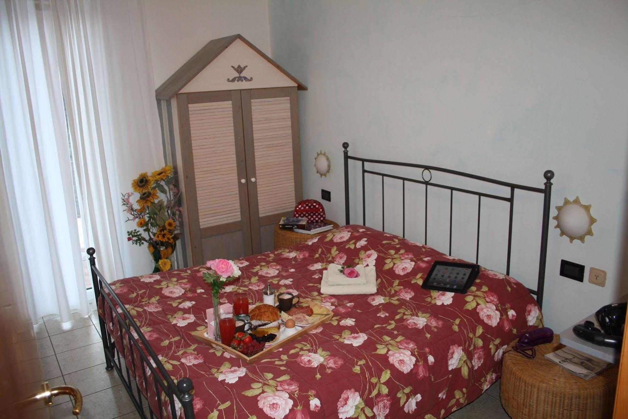 Villa Grazia Rimini Exterior foto